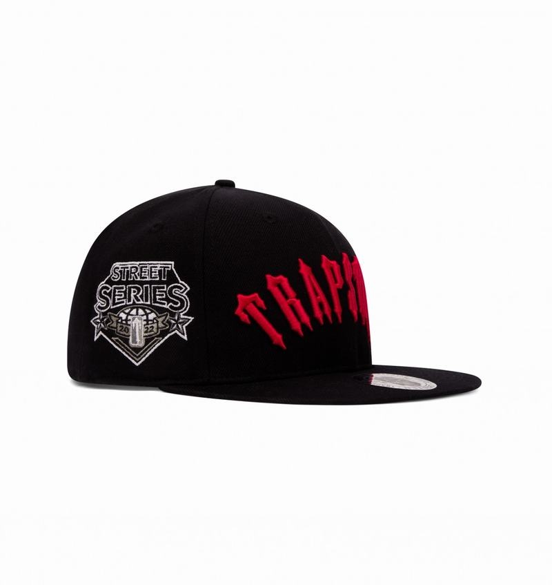 Czapki Męskie Trapstar Irongate Arch Snapback Czarne Czerwone | WAGNBP-542